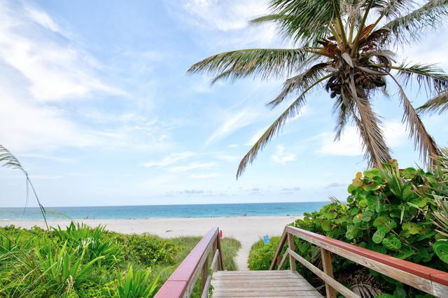 114 Beach Summit Court, Jupiter, FL 33477