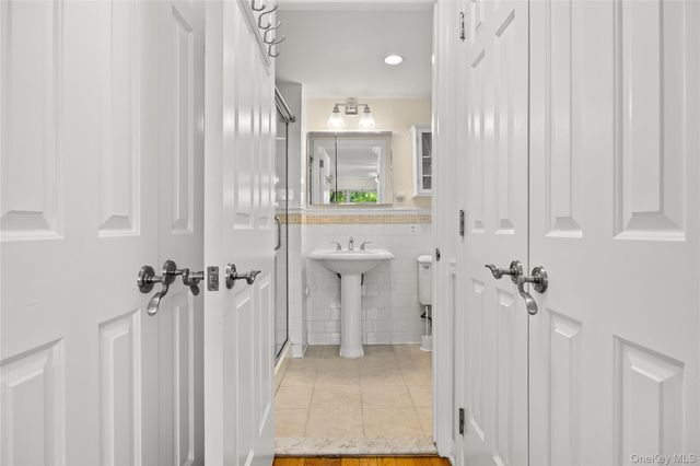 9422 Magnolia Court 1B, Ozone Park, NY 11417