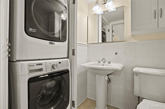 9422 Magnolia Court 1B, Ozone Park, NY 11417
