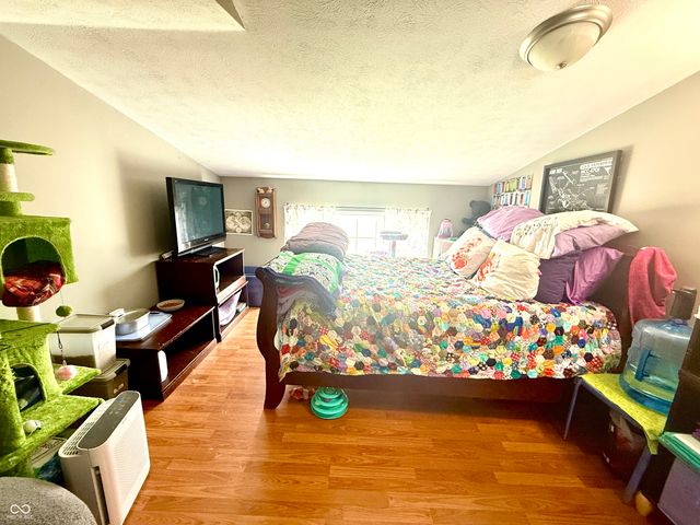 4726 Fox Ridge Court, Columbus, IN 47203