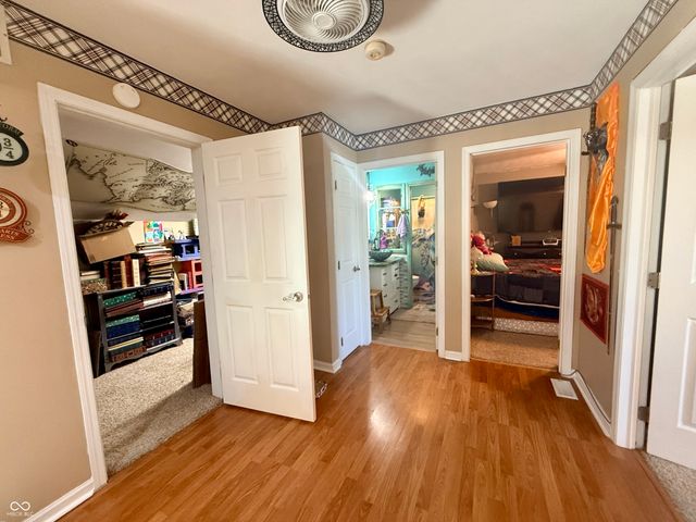 4726 Fox Ridge Court, Columbus, IN 47203