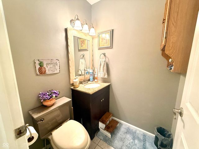 4726 Fox Ridge Court, Columbus, IN 47203