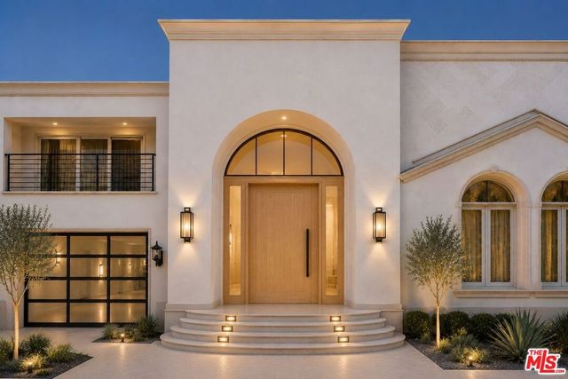 2716 Casiano Road, Los Angeles, CA 90077