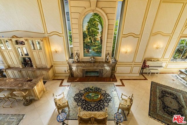 2716 Casiano Road, Los Angeles, CA 90077