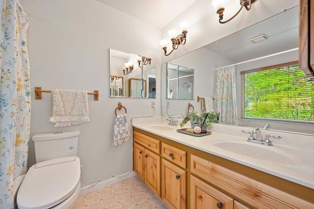 1523 Gamblers Ct, Cool, CA 95614