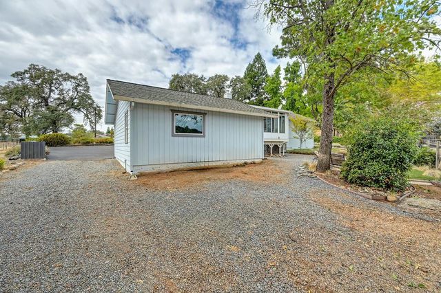 1523 Gamblers Ct, Cool, CA 95614