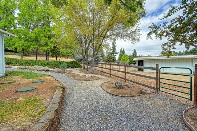 1523 Gamblers Ct, Cool, CA 95614