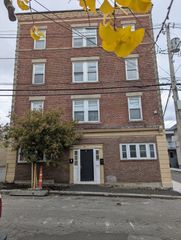 29 Palmer St. #2, Salem, MA 01970