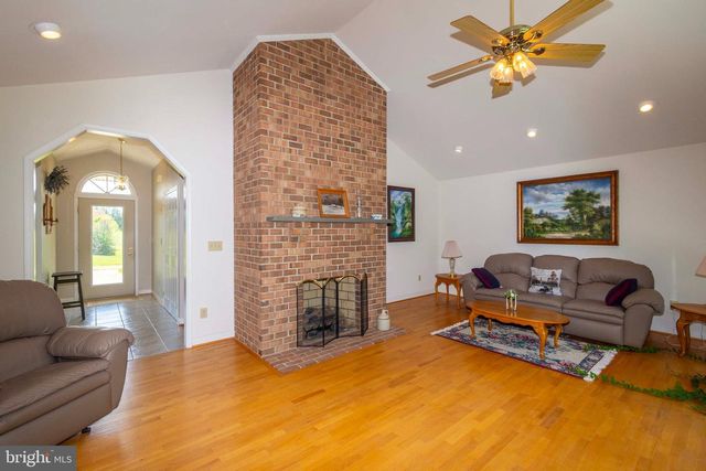6000 HALEYS MILL RD, Spotsylvania, VA 22551