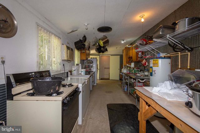 6000 HALEYS MILL RD, Spotsylvania, VA 22551