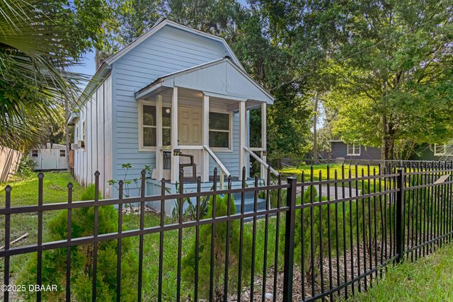 545 Cannon Street, Daytona Beach, FL 32114