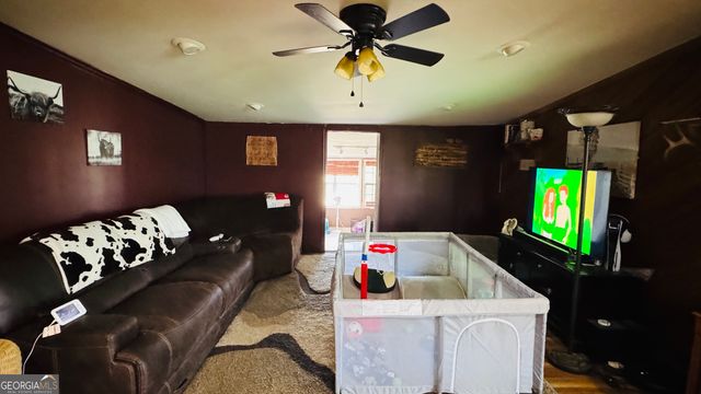 9297 Lynntown Road, Collins, GA 30421