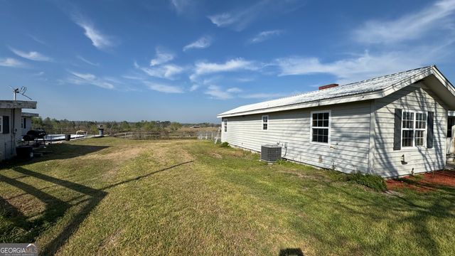 9297 Lynntown Road, Collins, GA 30421