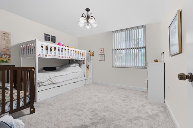 3826 Whitehall Drive 302, West Palm Beach, FL 33401
