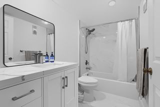 3826 Whitehall Drive 302, West Palm Beach, FL 33401