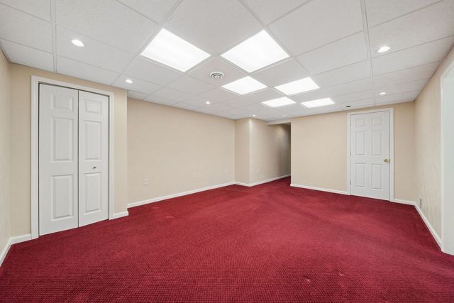 9470 Pembroke CIRCLE, North Huntingdon, PA 15642