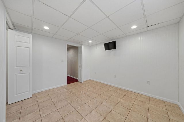 9470 Pembroke CIRCLE, North Huntingdon, PA 15642