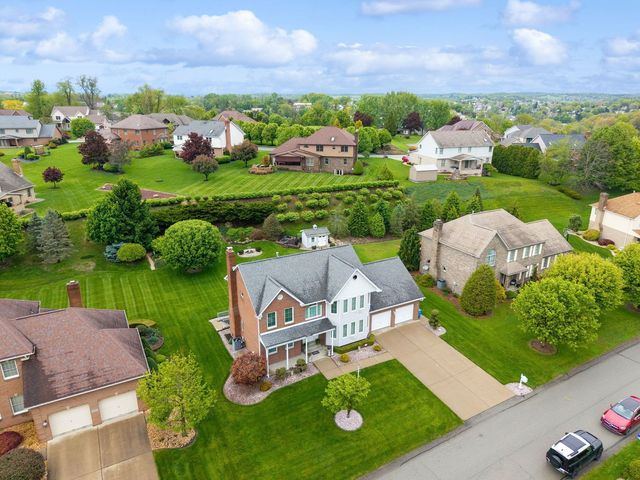 9470 Pembroke CIRCLE, North Huntingdon, PA 15642