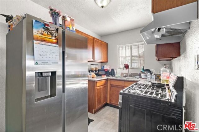 4301 Woodlawn Avenue, Los Angeles, CA 90011