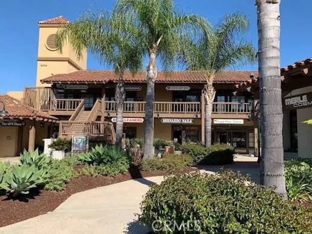 17808 Corte Huasco Street 60, San Diego, CA 92128