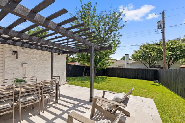 9306 Rolling Rock Lane, Dallas, TX 75238
