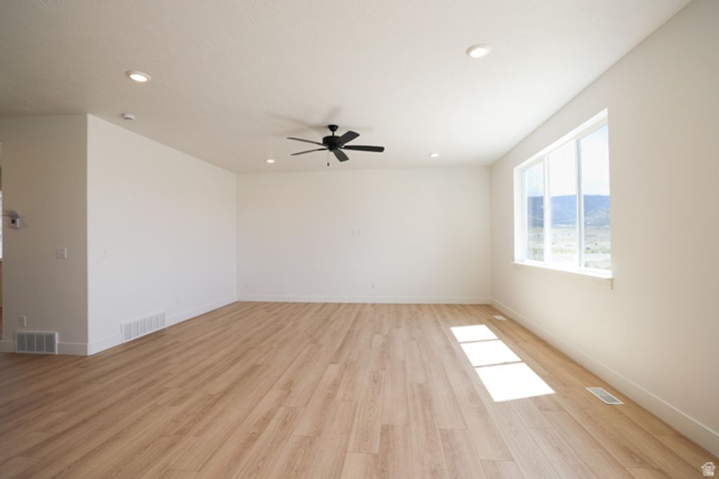 2122 E HARLEQUIN AVENUE LOT #4256, Eagle Mountain, UT 84005 — photo 2