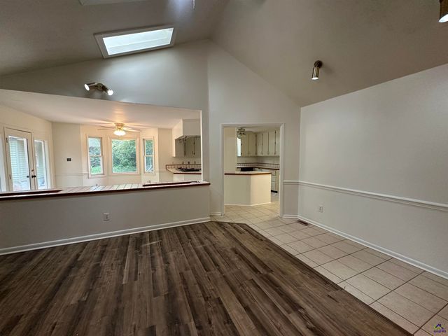 124 Glen Oaks Road, Perry, GA 31069