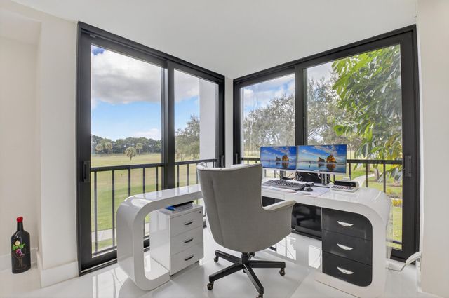 7835 Lakeside Boulevard 925, Boca Raton, FL 33434