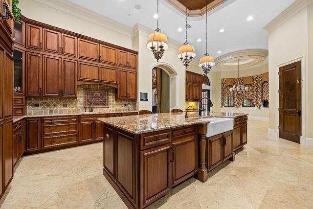 6300 Riverside Drive, Parkland, FL 33067