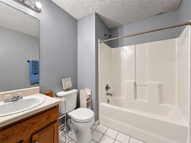 3896 Doe Run Drive, Powder Springs, GA 30127