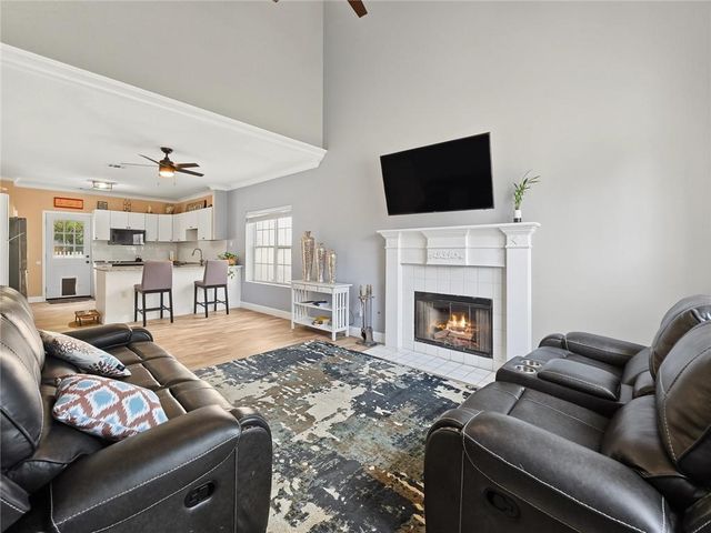 3896 Doe Run Drive, Powder Springs, GA 30127