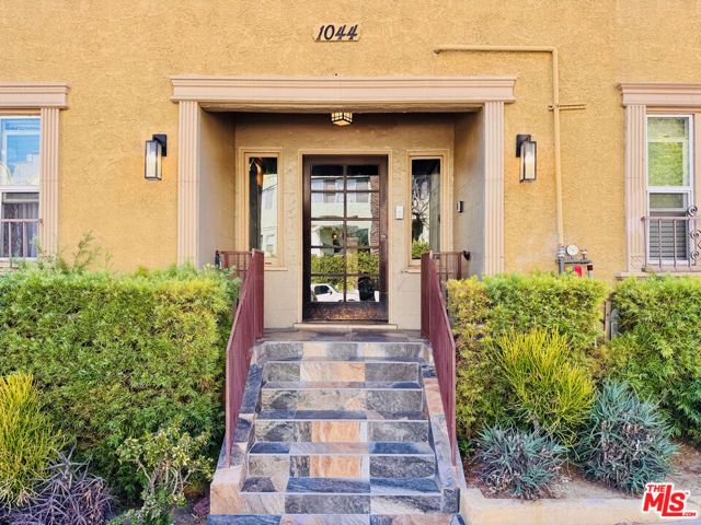 1044 N Bonnie Brae Street, Los Angeles, CA 90026