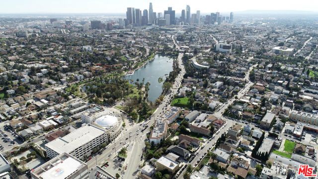 1044 N Bonnie Brae Street, Los Angeles, CA 90026