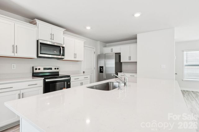 39 Katherine Emilie Drive, Hendersonville, NC 28792