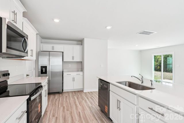 39 Katherine Emilie Drive, Hendersonville, NC 28792
