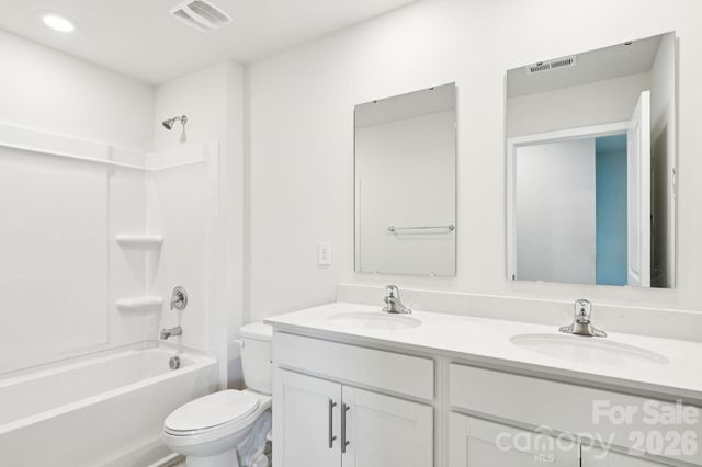 39 Katherine Emilie Drive, Hendersonville, NC 28792