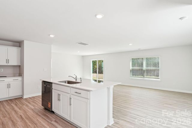 39 Katherine Emilie Drive, Hendersonville, NC 28792