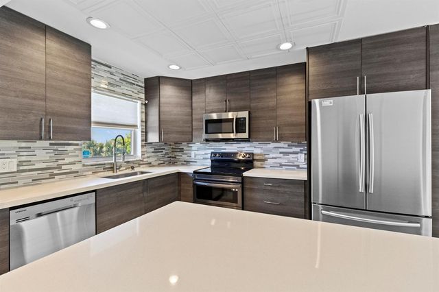 809 W Oakland Park Boulevard K12, Oakland Park, FL 33311