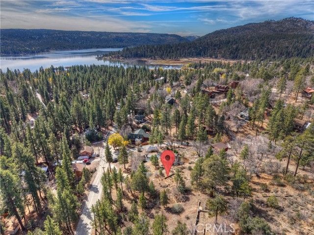 1115 Fawnskin Drive, Fawnskin, CA 92333