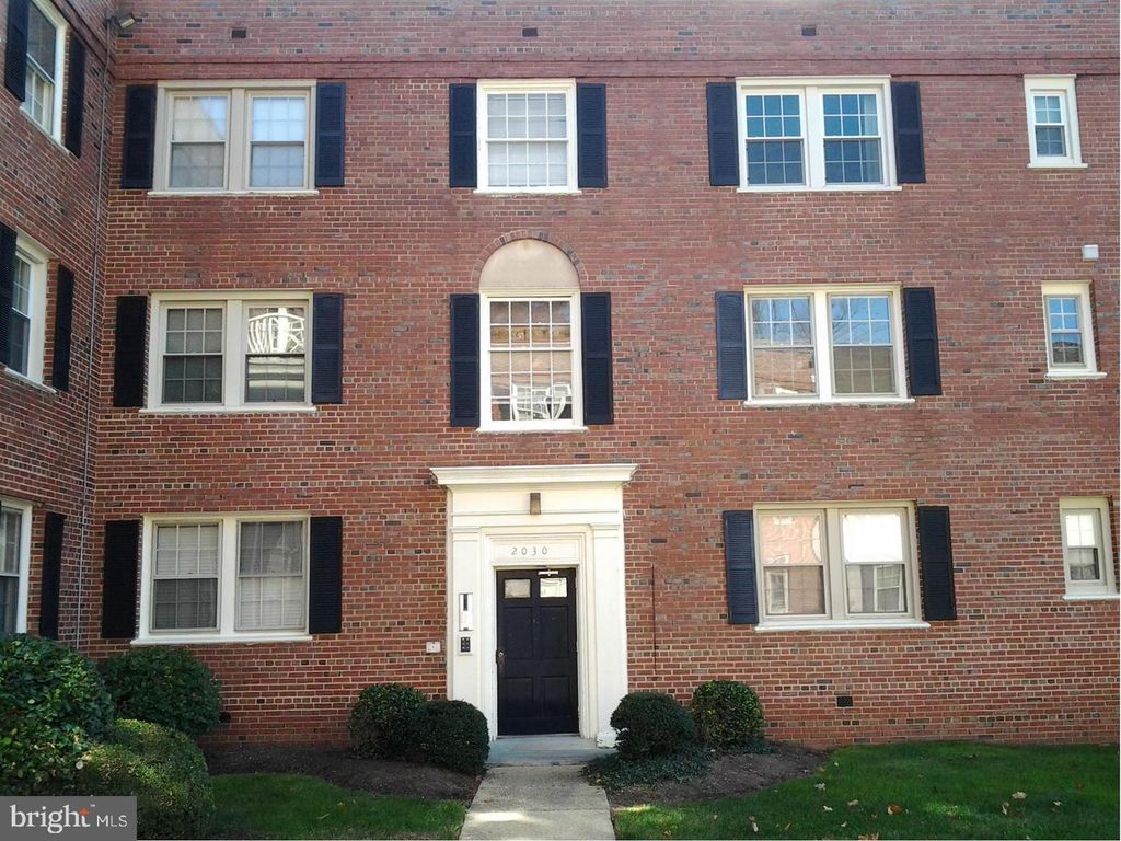 Image 1 of property listing at 2030 FORT DAVIS ST SE #201, Washington, DC 20020