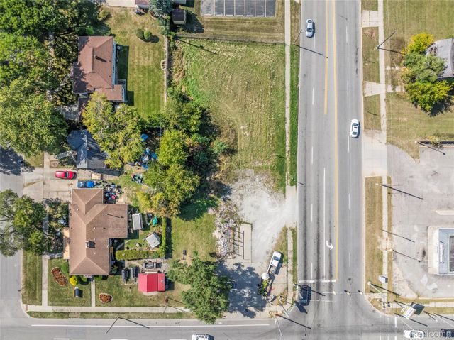 680 E Pierson Road, Flint, MI 48505