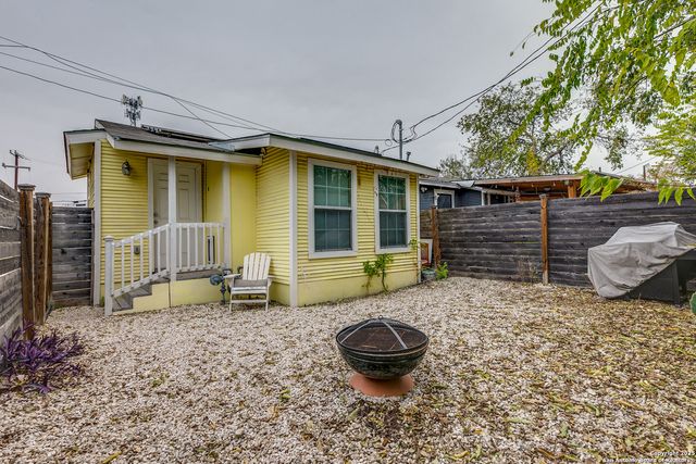 1414 Capitol, San Antonio, TX 78201