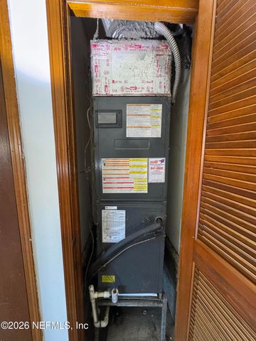 2386 N BLOSSOM RIDGE Drive N, Jacksonville, FL 32218