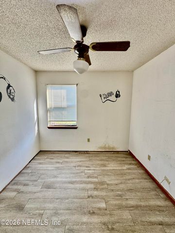 2386 N BLOSSOM RIDGE Drive N, Jacksonville, FL 32218