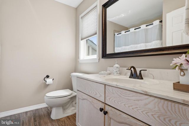 142 GRANDVIEW DR, Warminster, PA 18974