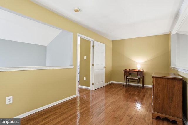 142 GRANDVIEW DR, Warminster, PA 18974
