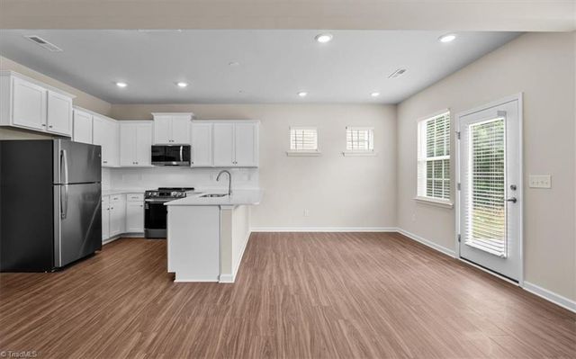 5567 Hydrangea Street, Winston-salem, NC 27014