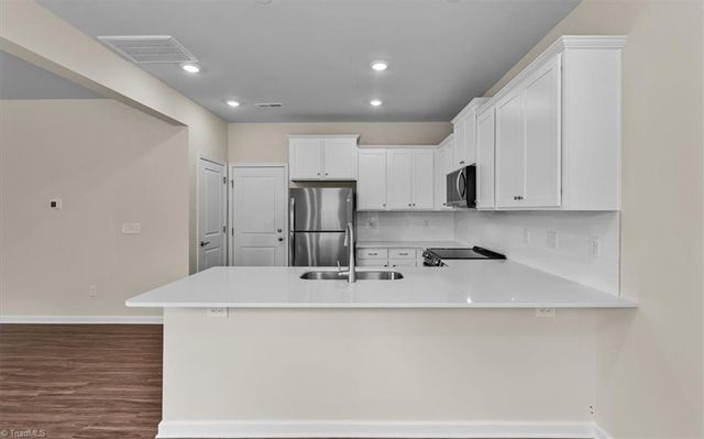 5567 Hydrangea Street, Winston-salem, NC 27014