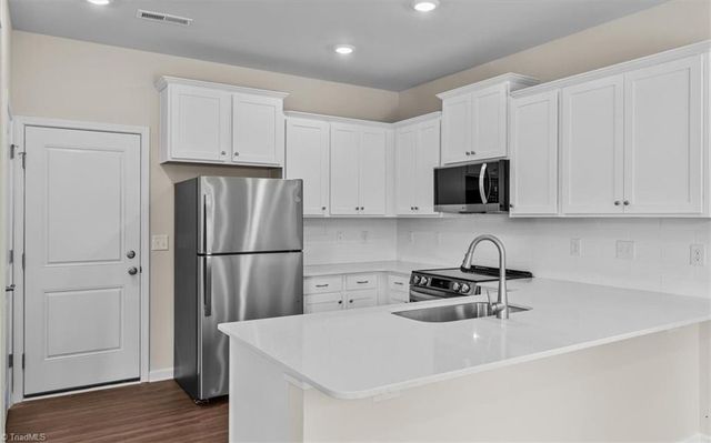 5567 Hydrangea Street, Winston-salem, NC 27014