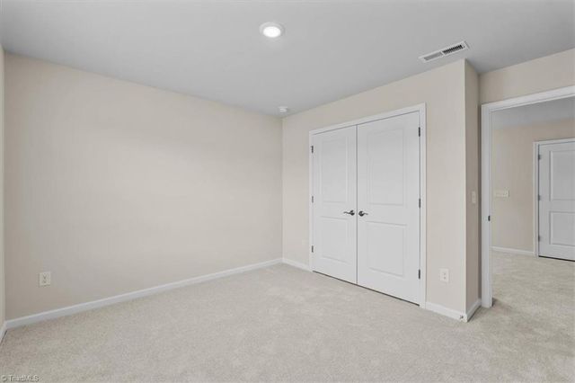 5567 Hydrangea Street, Winston-salem, NC 27014
